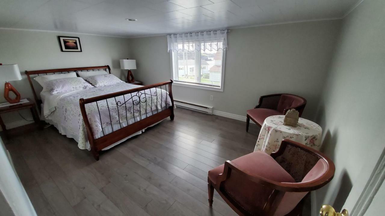 Hillside Cottage 2 Twillingate Room photo